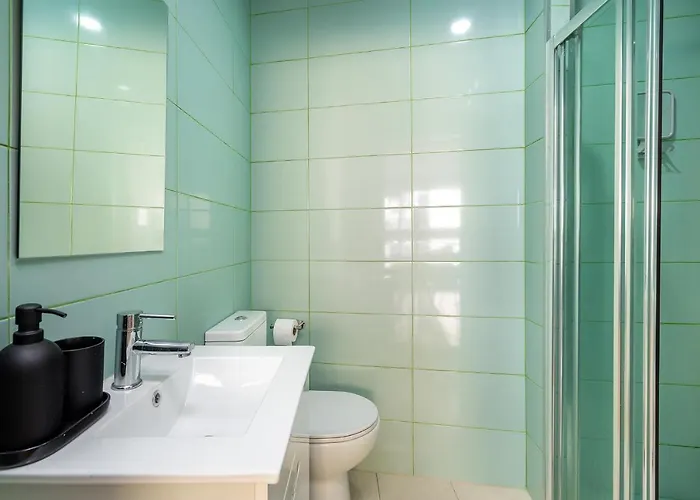 Whome Ft169 Location 2-bed Perfect To Explore Oporto