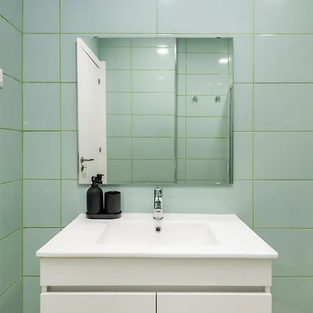 아파트 Whome Ft169 Location 2-bed Perfect To Explore